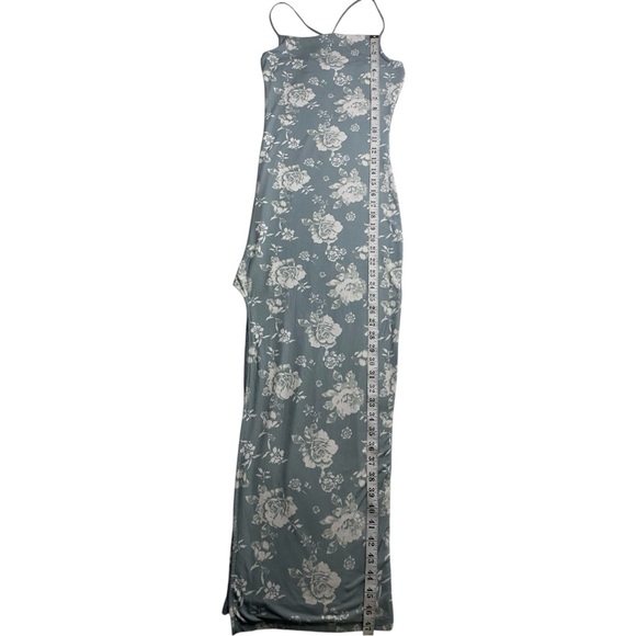 Rue21 Cottagecore Floral Maxi Bodycon Dress with Slit in Blue (XS) - Picture 5 of 8